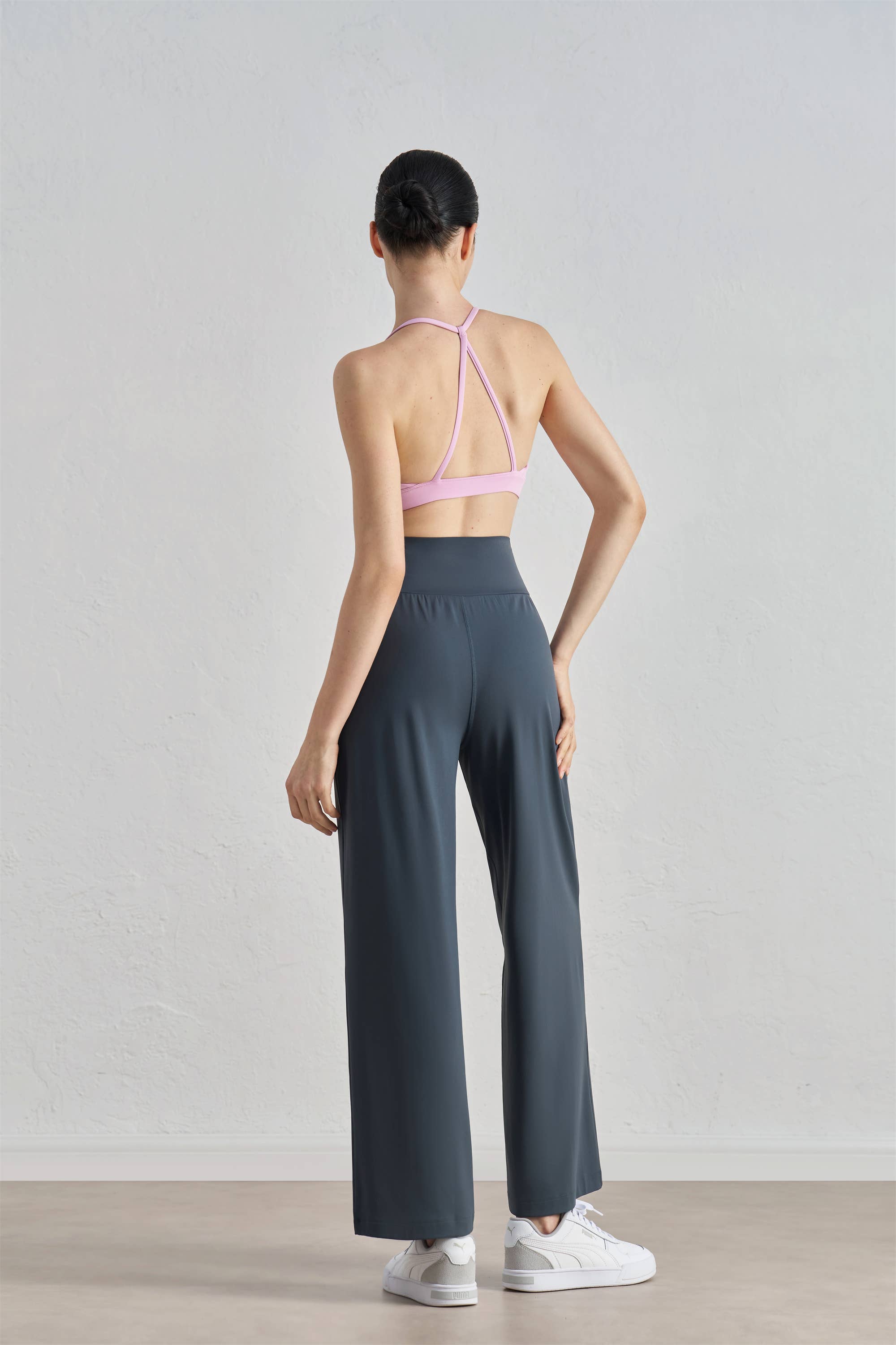 91thelabel - Vente Pantalon de sport – femme - Pantalon de yoga Kali Classic à jambes larges17