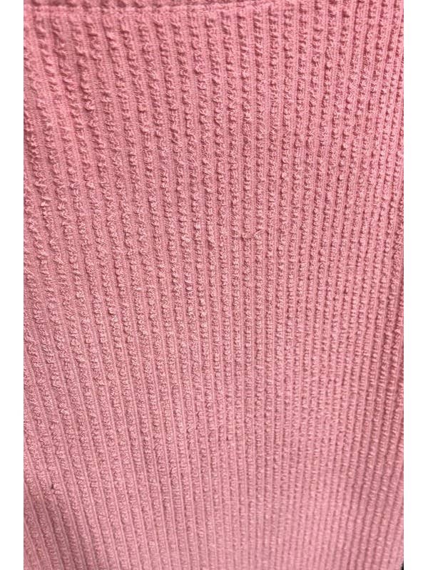 ENSEMBLE HAUT À DOS OUVERT ET MINI-JUPE pour la vente par MintChoco