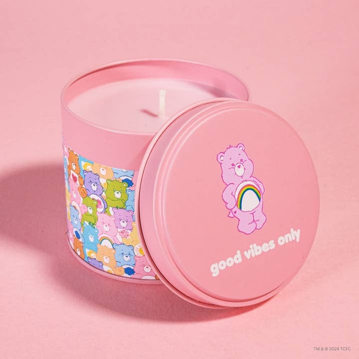 Flamingo Candles - Wholesale Travel Candles - Care Bears x Flamingo Candles Fuzzy Wuzzy Cheer Bear Tin Candle