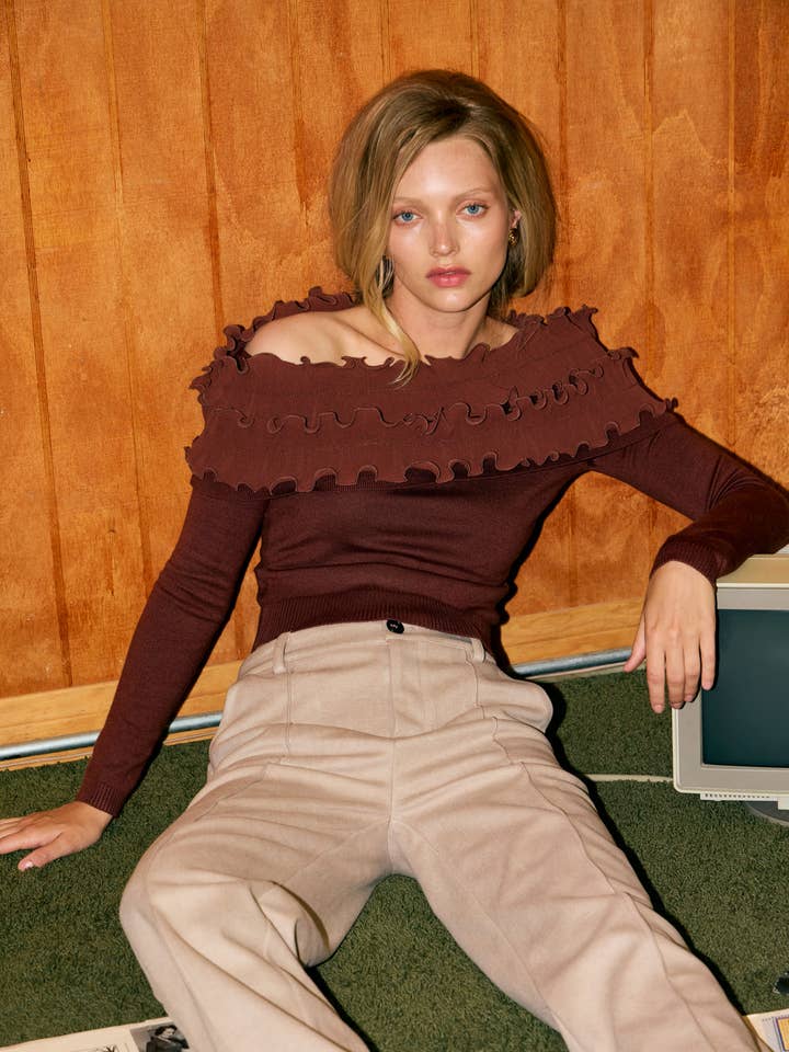 Mikroplissierte Rüschen-Schulterfreies Oberteil für den Großhandel von RIVIR