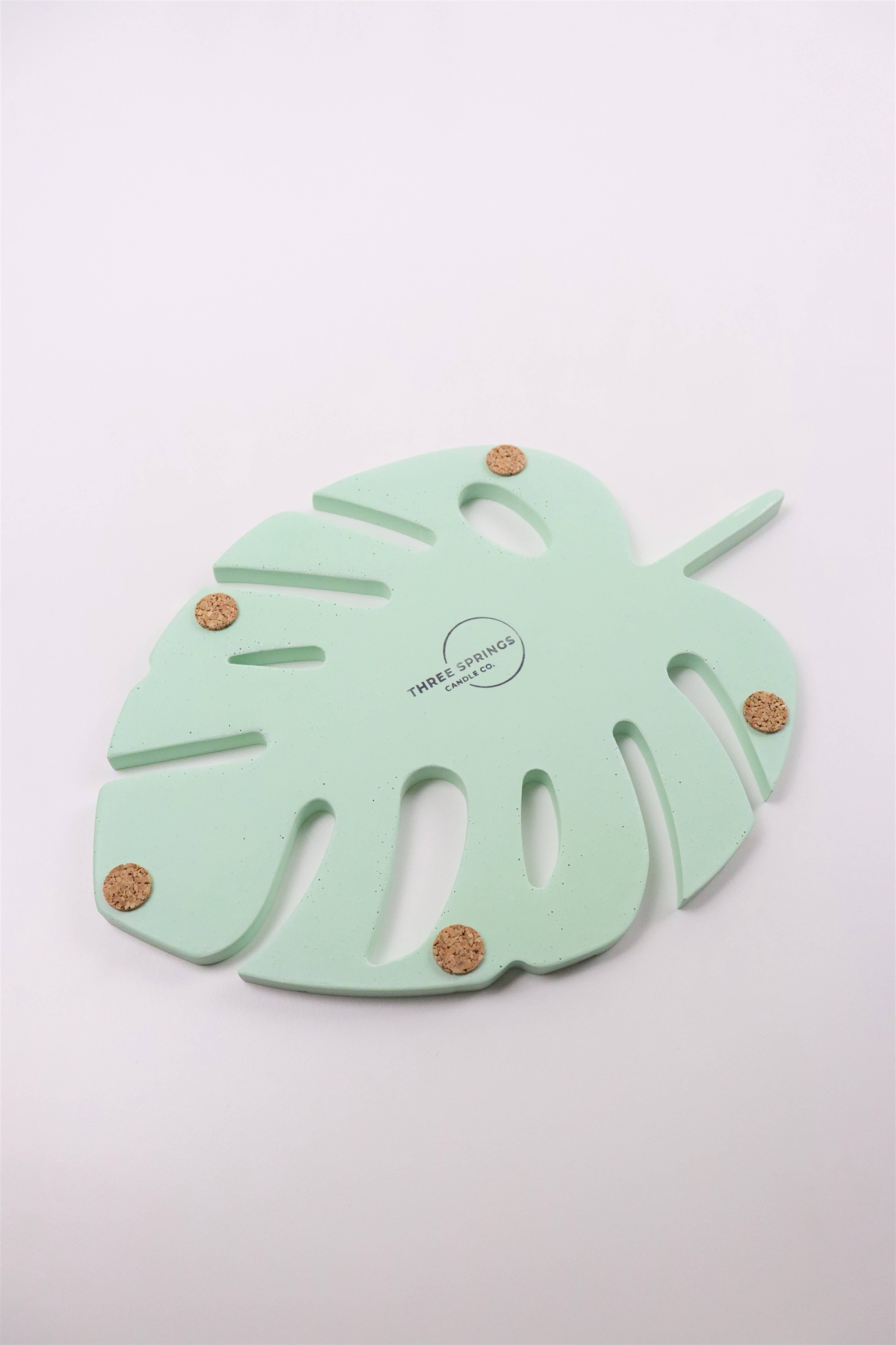 Three Springs Candle Co. – wholesale Jewellery dish – Monstera leaf Jewelry & Trinket tray | Trivet - Mint9