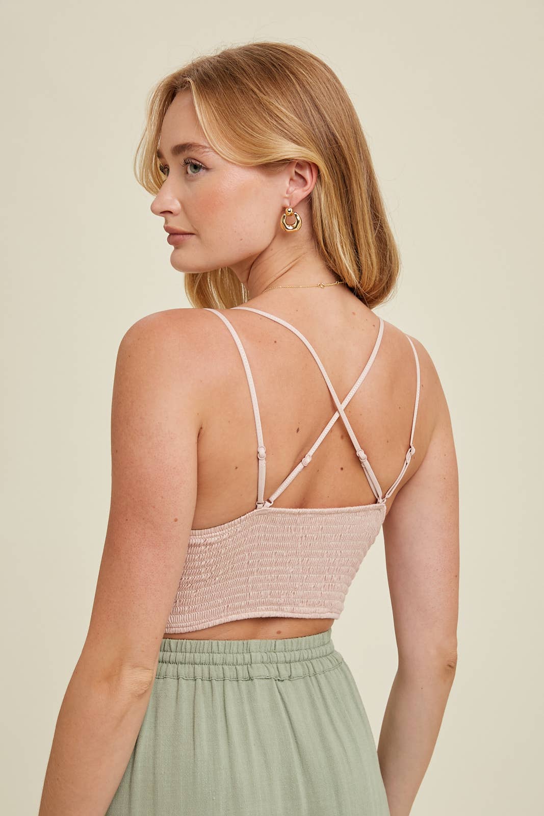 Wishlist Apparel - Wholesale Bralette - Dames - GEHAAKTE KANTEN BRALETTE MET GESCHULPTE BLOEMEN/WL18-197112