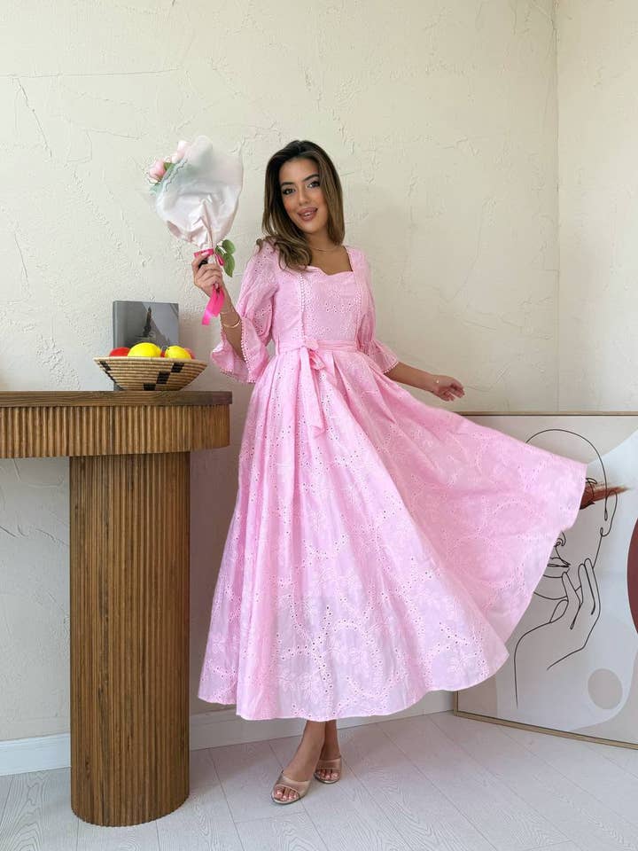 Vestido Comprido de Renda Guipure, Vestido Longo com Manga de Folho por atacado de Design company-Fatma Balkir