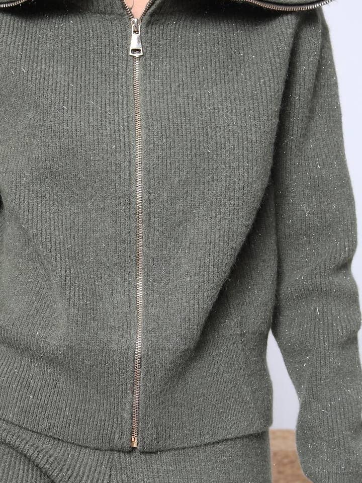 DIX-ONZE - Wholesale Top & Pant Set (NOT Loungewear) - Women's - Zipped Knit Set – Wide Collar Jacket & Straight Pants15