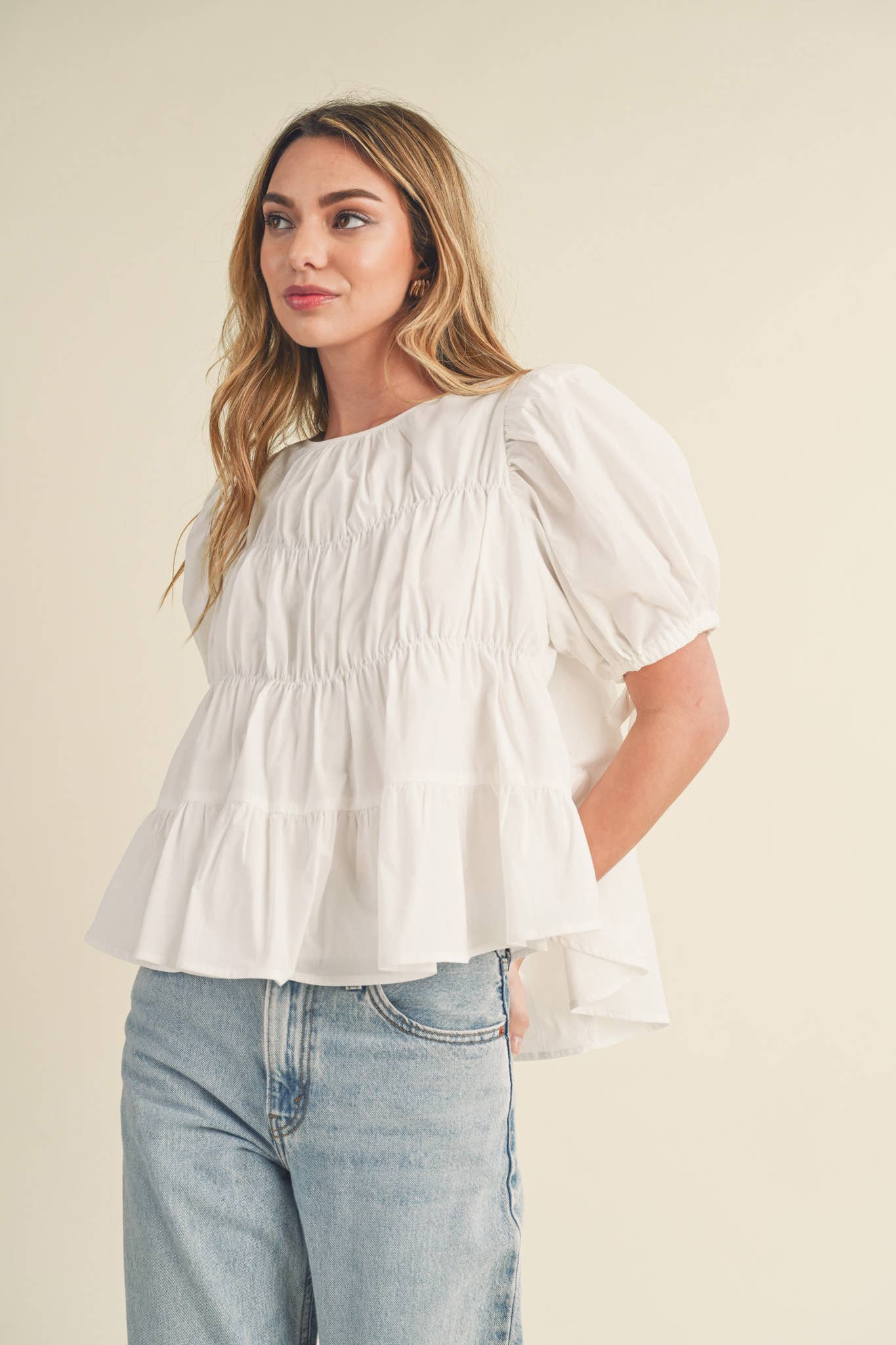 &MERCI - Wholesale Blouse - Women's - TIERED SHIRRING PUFF SLEEVE TOP MTP308146