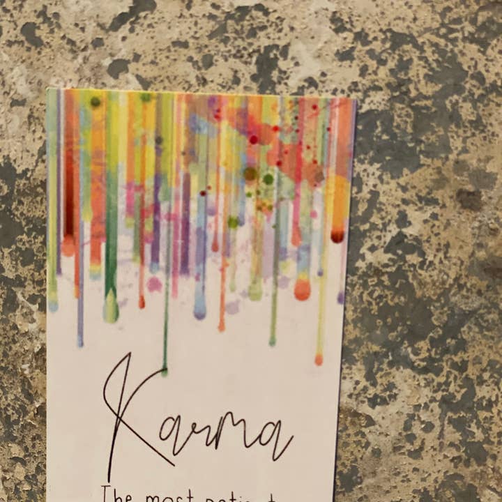 Magnet Karma pour la vente par Crooked Halo
