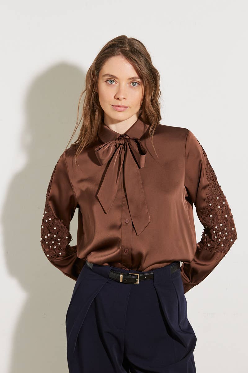 ELLI WHITE - Wholesale Button Down Shirt - Women's - Shirt adorned with embroidery and beads6