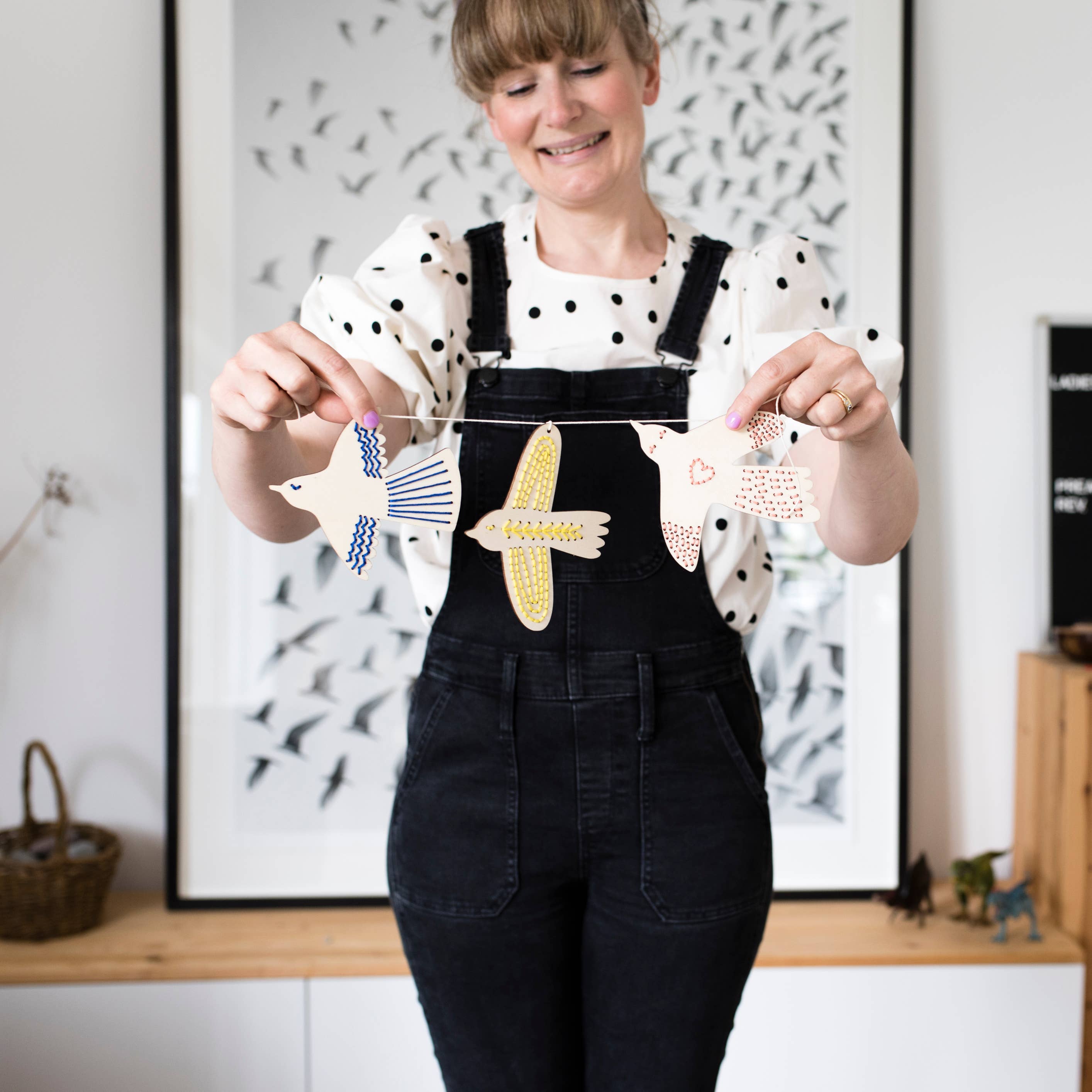 Cotton Clara Craft Kits & Supplies - Wholesale Craft sewing kit - Wooden Bird Embroidery Kit – Beginner-Friendly DIY Garland 5