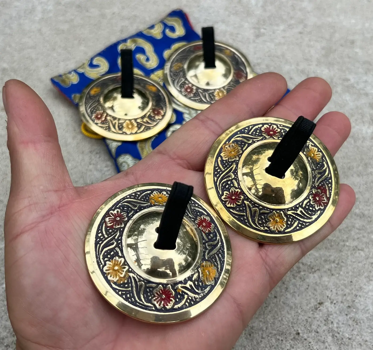 Lungta Imports – wholesale Musical instrument – 2 Pairs Brass Floral Finger Cymbals Zills for Belly Dance15