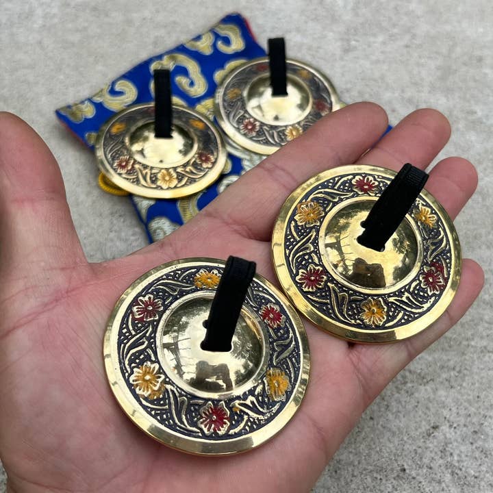 Lungta Imports – wholesale Musical instrument – 2 Pairs Brass Floral Finger Cymbals Zills for Belly Dance15