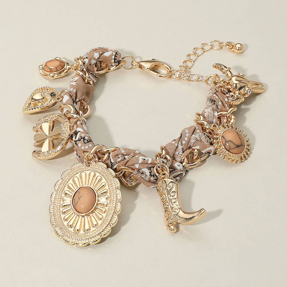 Sensibling Corp. - Vente Bracelets à breloques/pendentifs - Bracelet chaîne en tissu avec breloque bottes et chapeau de cowboy occidental0