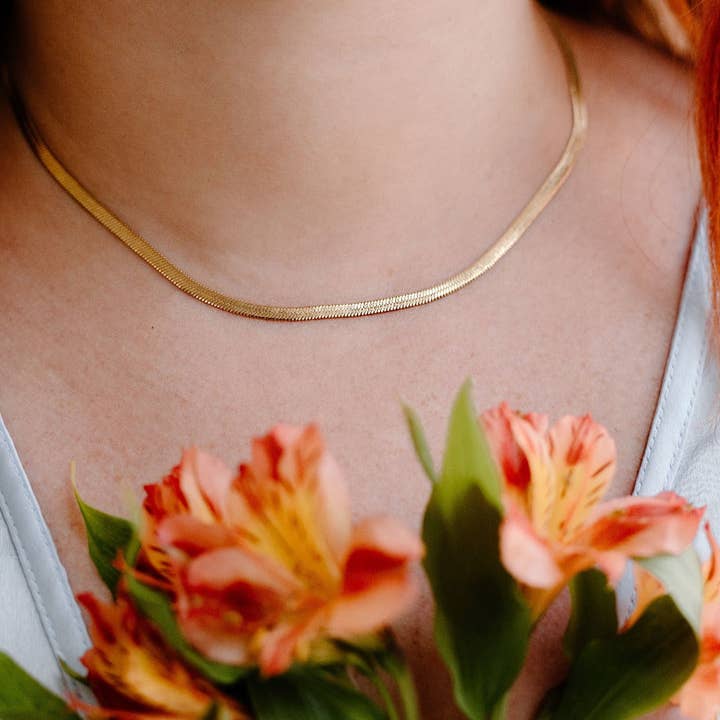 TNT Goods - Vendita all'ingrosso Collane a catena e maglie - Catena a spina di pesce0