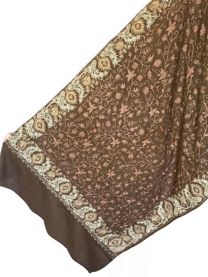 Sonzi Donkerbruine Pashmina Sjaal Met Een Gouden Rand voor wholesale door Rena Lina