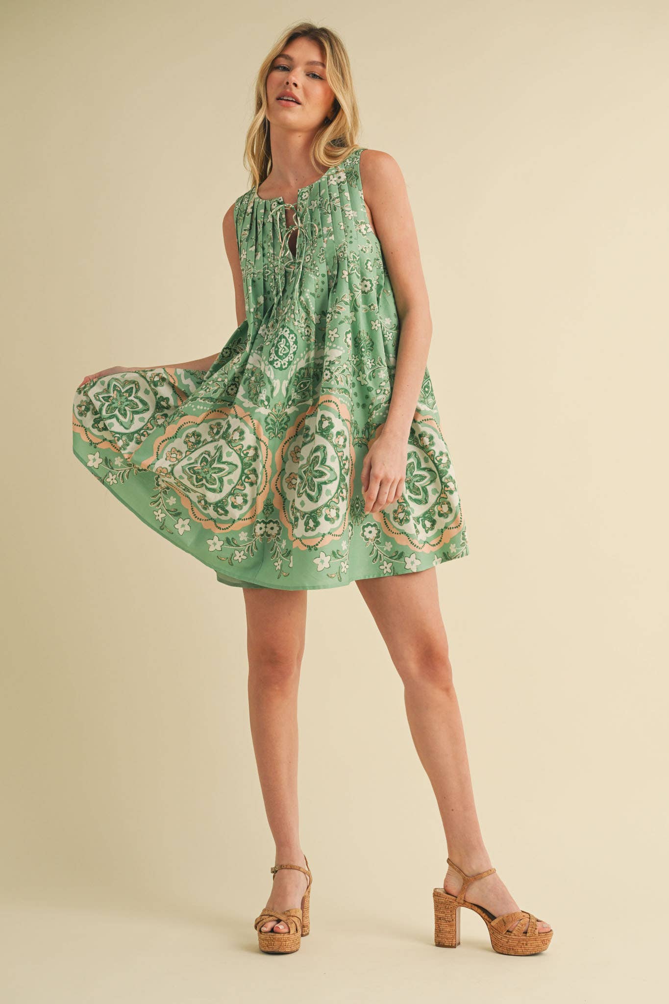 &MERCI - Wholesale Dress - Women's - EXCLUSIVE PRINT MINI DRESS WITH PLEATING MDR408621