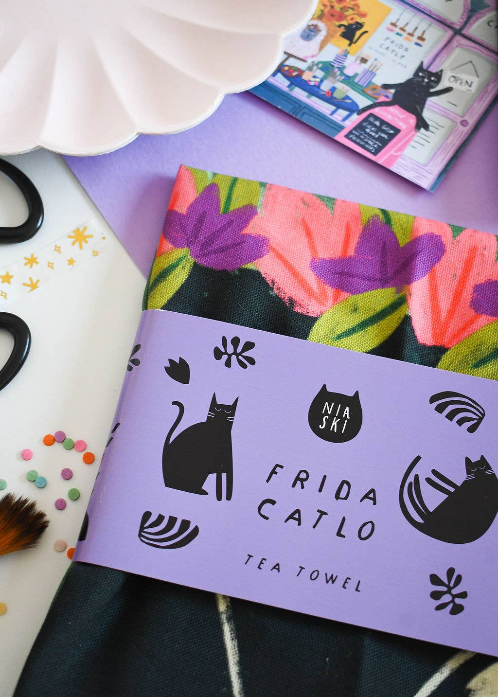 Niaski - Feline Fine Art (USA DUTIES PAID) - Wholesale Tea Towel - Frida Catlo Cat Tea Towel3