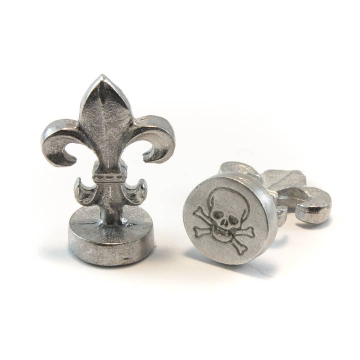 3/4" Round Classic Seals - Skull for wholesale by Global Solutions, Inc