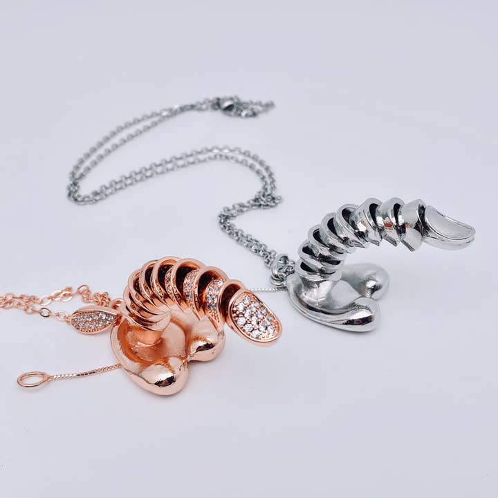 Mio Queena - Wholesale Pendant/Charm Necklace - Mystical Pendant Necklace with A Symbol of Masculine Power2