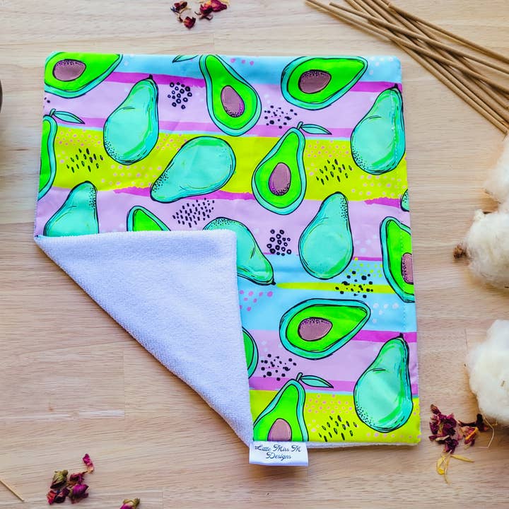 Lingettes nettoyantes Avo pour la vente par Little Miss M Designs