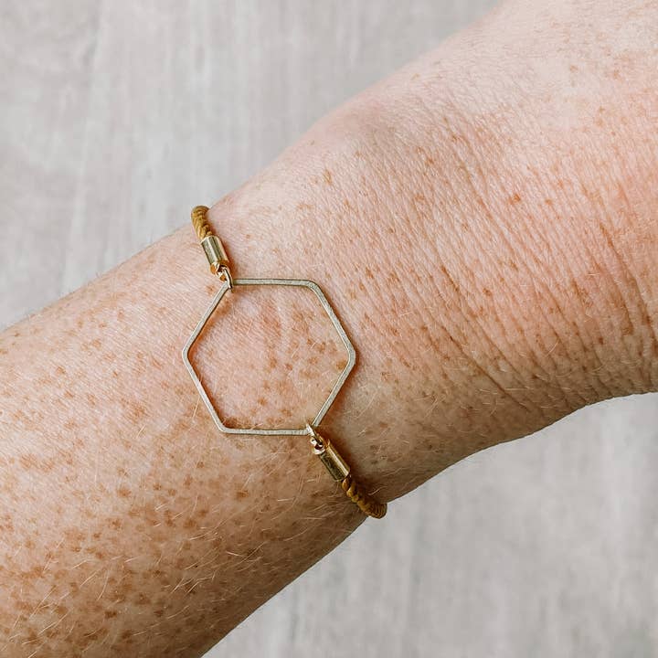 Agaveh girl – wholesale Charm/dangle bracelet – Simple Hexagon Bracelet17