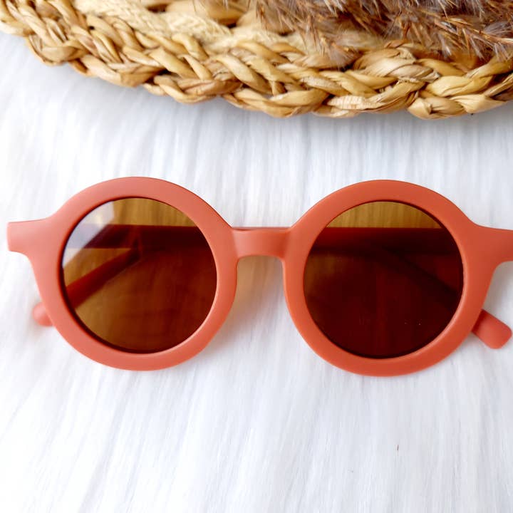 Happy by Lies - Wholesale Sunglasses - Kids - Zonnebril kids Retro roest | kinderzonnebril