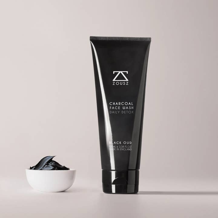 ZOUSZ – Engroshandel Ansigtsrens – Black Oud Charcoal ansigtsvask til mænd 100 ml