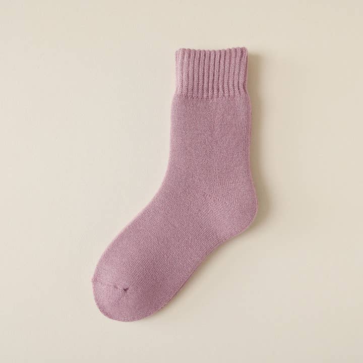 Lily Clothing - Wholesale Socks - Women's - EXTRA FLEECE AND THICK PILE WARM MID-TUBE SOCKS2