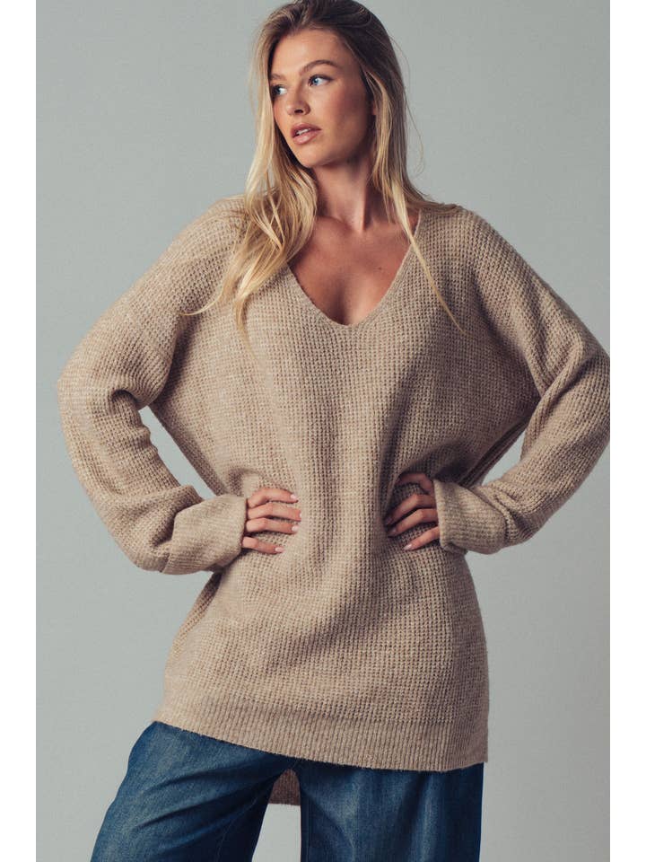 Urban Daizy - Wholesale Tunic Sweater - Women's - Oversized Knit V-Neck Sweater Tunic Top4