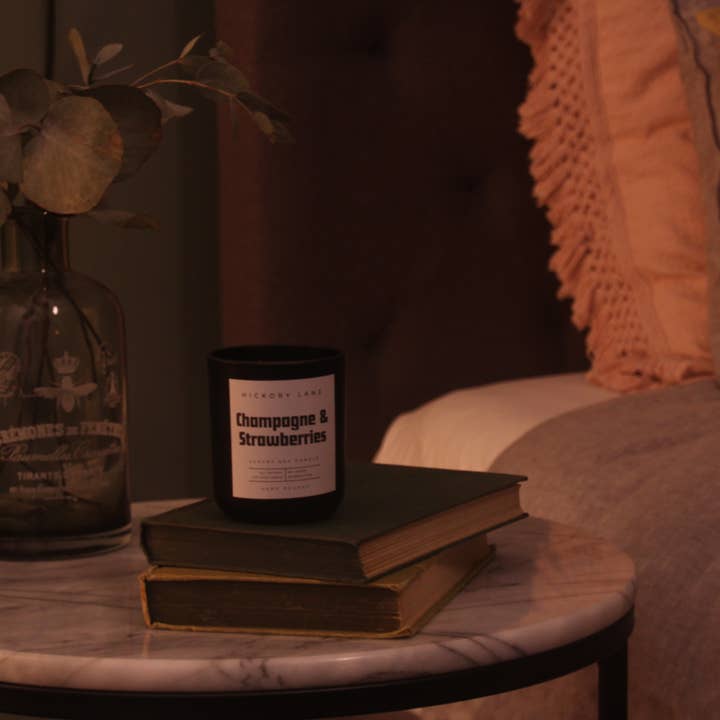 Hickory Lane - Wholesale Jar/Filled Candle - Champagne & Strawberries