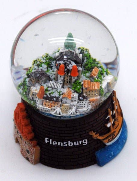 Schneekugelhaus - Wholesale Snow Globe - Souvenir Snow Globe Flensburg3