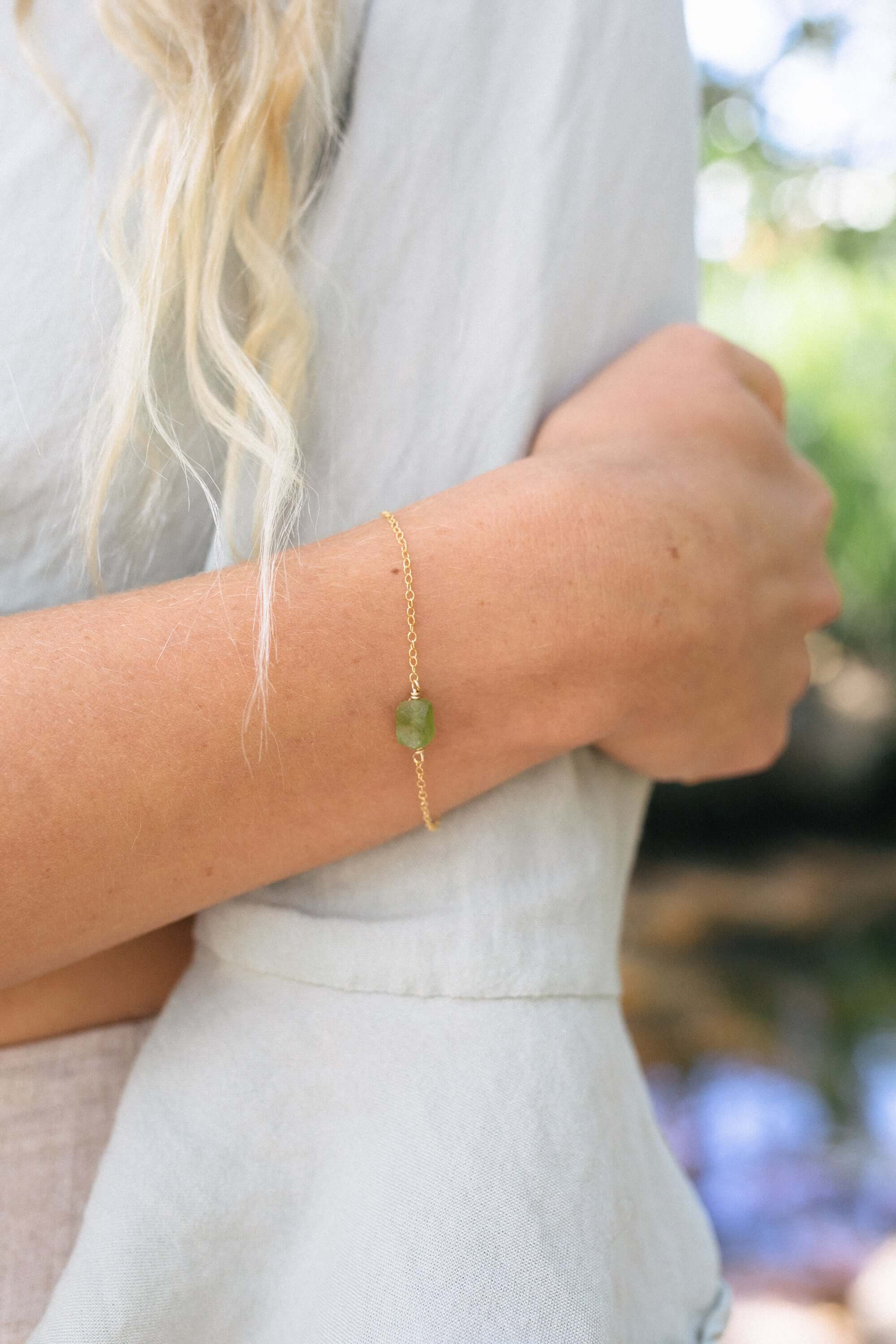 Luna Tide - Wholesale Charm/dangle bracelet - Raw Peridot Crystal Nugget Bracelet3