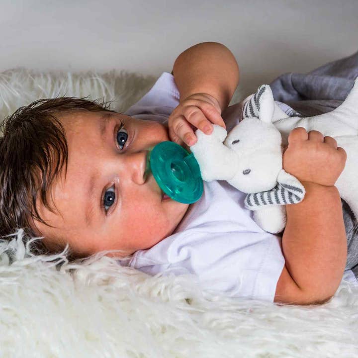 Mary Meyer - Wholesale Pacifier - Baby - Afrique Elephant Wubbanub