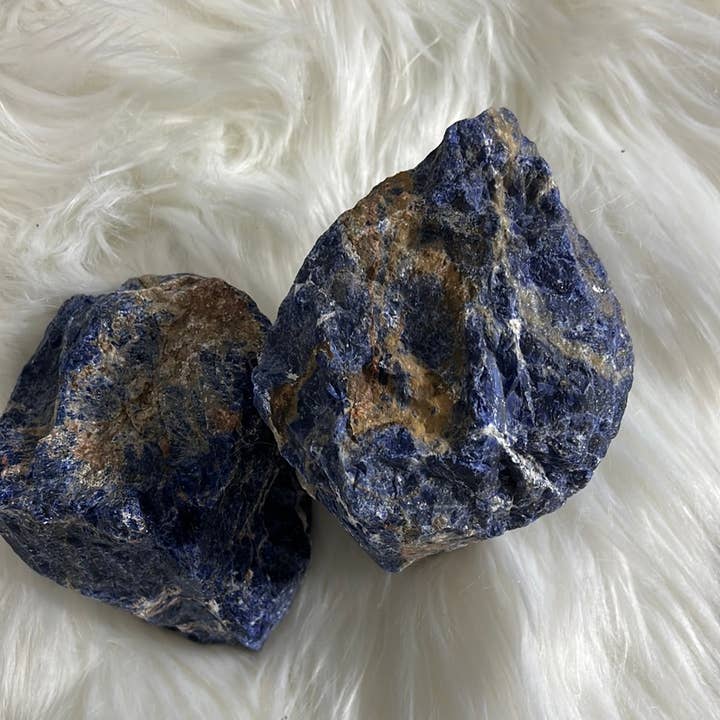 WHOLIFECO - Wholesale Spiritual Stone/Crystal - Jumbo Sunset Sodalite - Raw healing stone