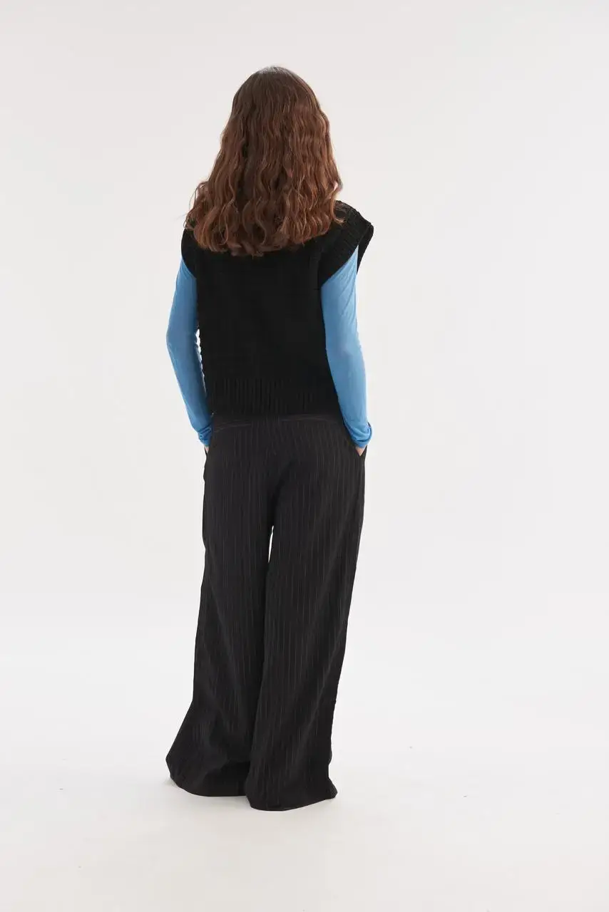 Handmade Originals Ukraine - Vente Pull sans manches – femme - Gilet en laine tricoté pour femme surdimensionné noir8