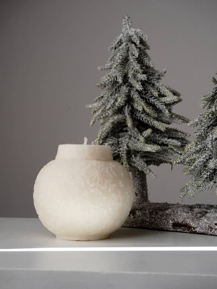 Christmas Ball for wholesale by ONRUS Candles