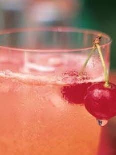 Huile pour le corps Cherry Lemonade pour la vente par EBONY'S BEAUTY HAIR AND SKIN CARE