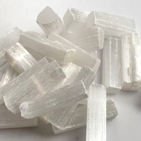 VIE - Wholesale Spiritual Stone/Crystal - Selenite Chunks & Sticks, 1kg Pack9
