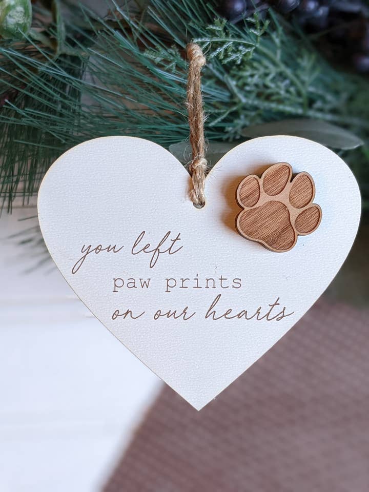 PET MEMORIAL HEART ORNAMENT for wholesale by Richer Design Co.