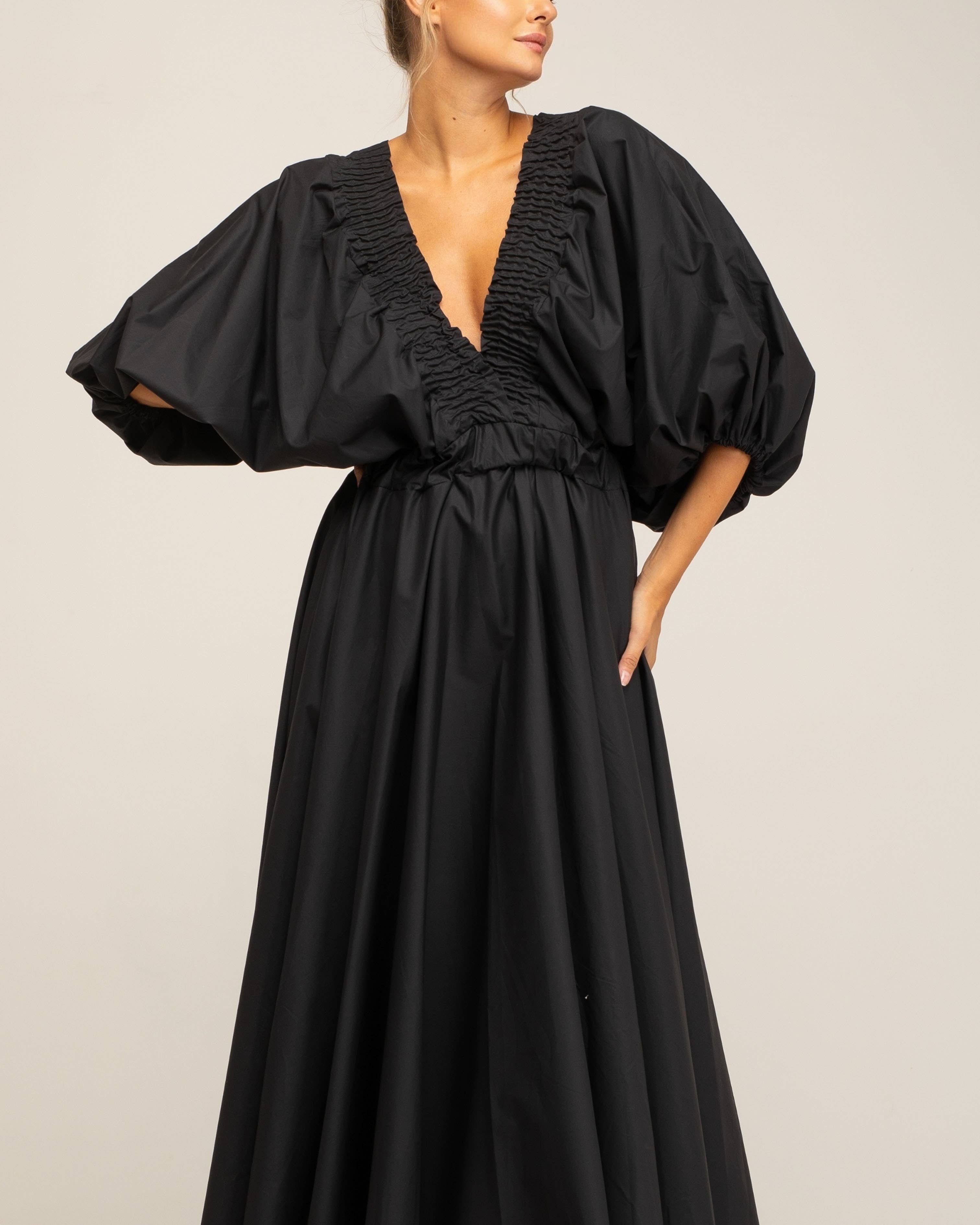 Black DRESS8107_Maxidress with puff sleeves. for wholesale on Faire2