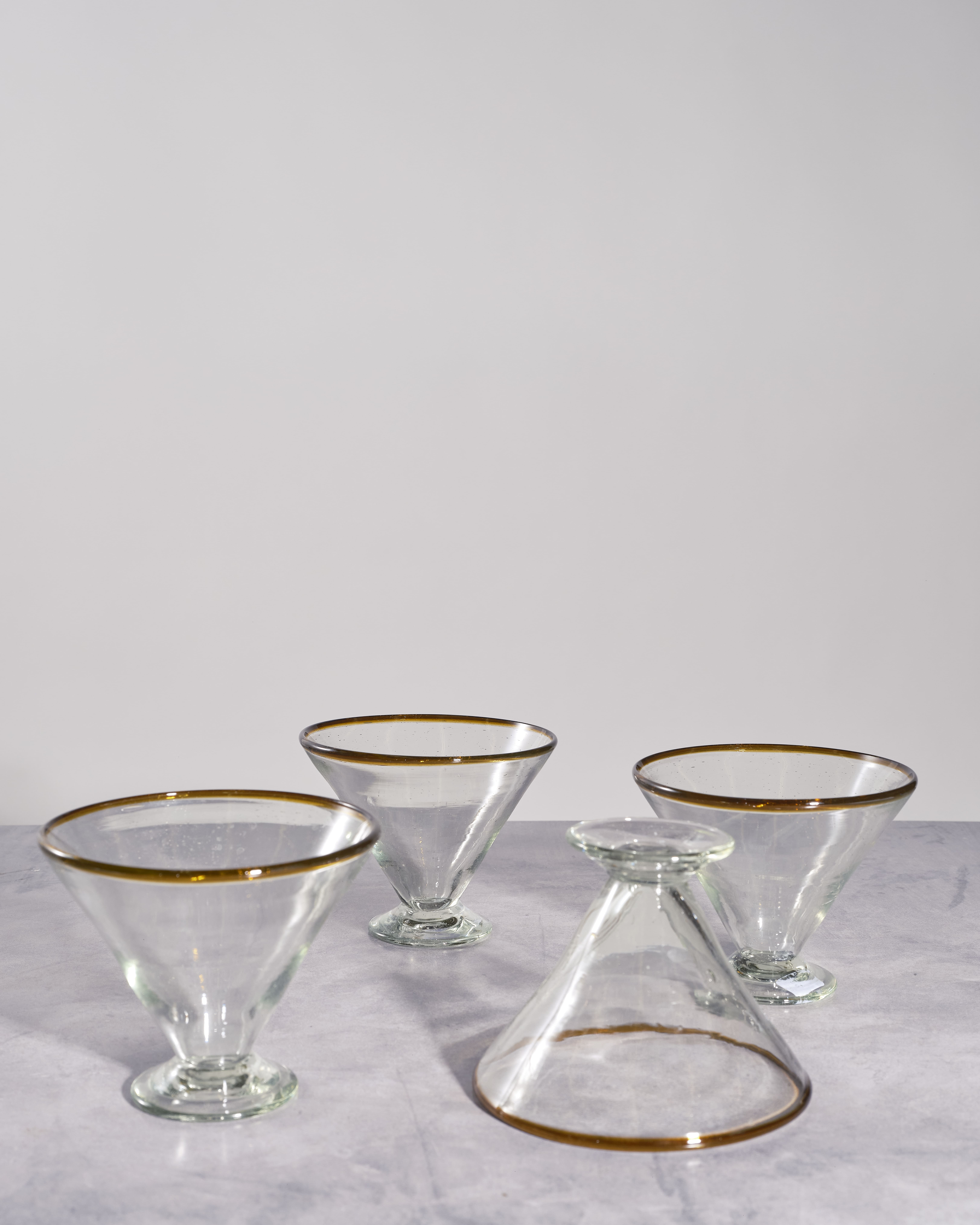 Sobremesa - Wholesale Cocktail/Liquor Glass - Amber Rim Margarita Glass | Glassware Cocktail3