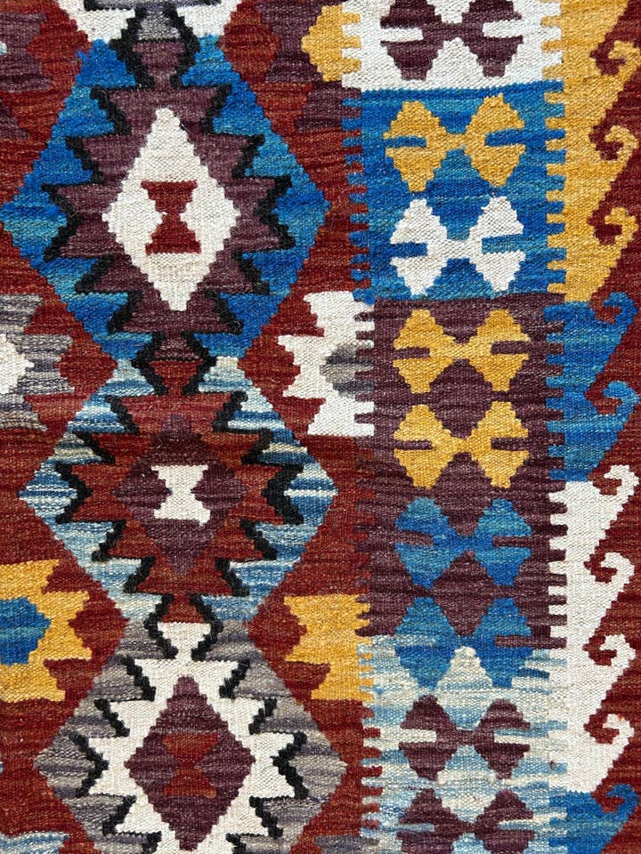 Kilim 4'x6' Rug for wholesale by Turkmen Handicrafts