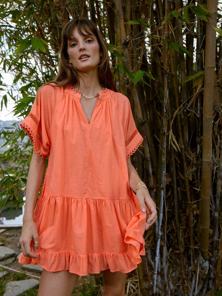 Mini-robe Mavis pour la vente par Self Contrast