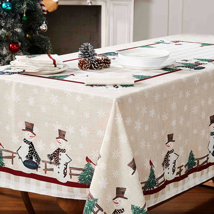 Nappe Avanti Linens Country Snowman de 60 po x 84 po pour la vente par Avanti Linens