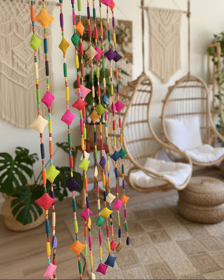 Shebobo - Wholesale Bunting/Garland - Zola Garland Raffia Straw Pillow Bead Strand Room Decor Sets1