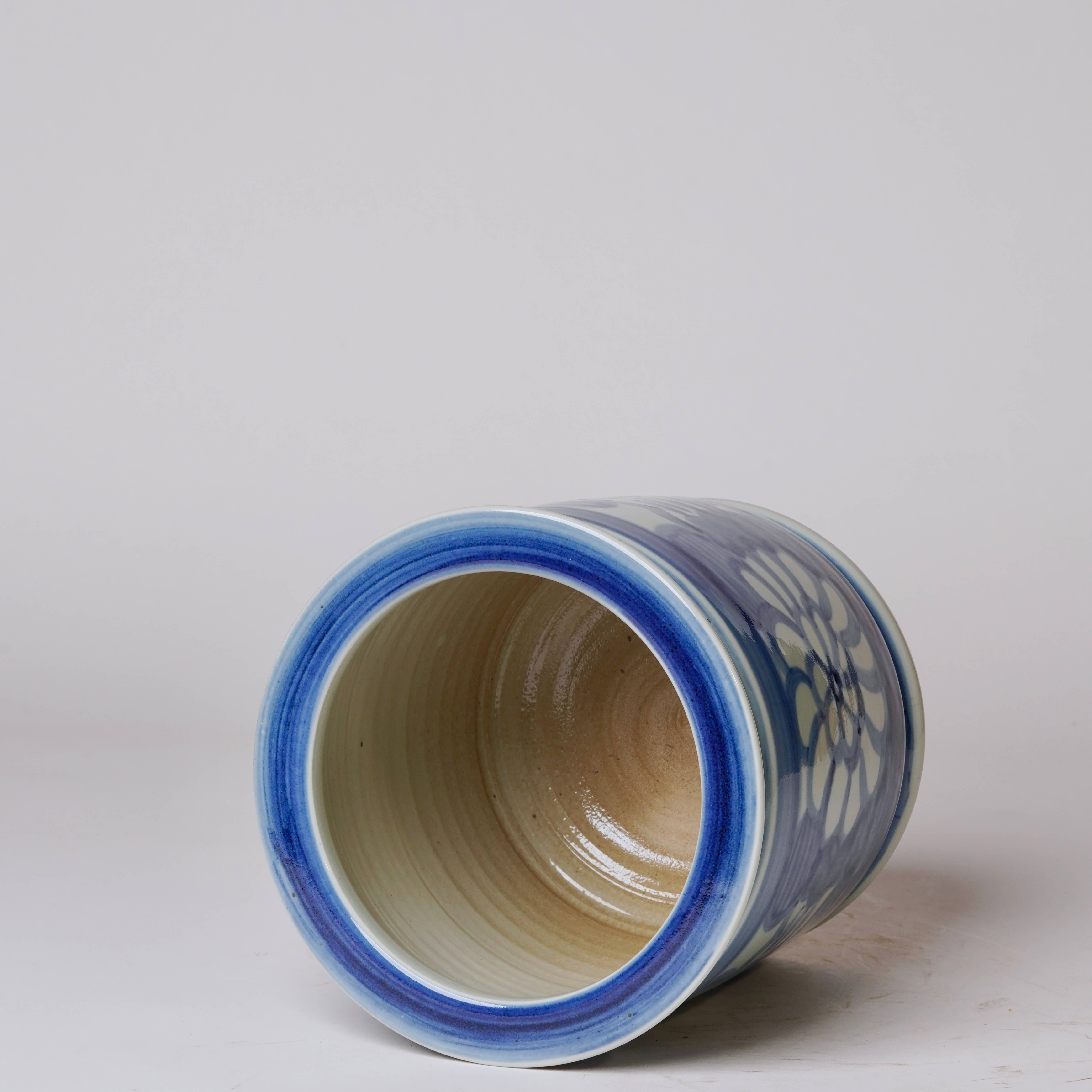 Cobalt Guild - Wholesale Plant Pot - Hand Painted Floral Blue and White Porcelain Cachepot2