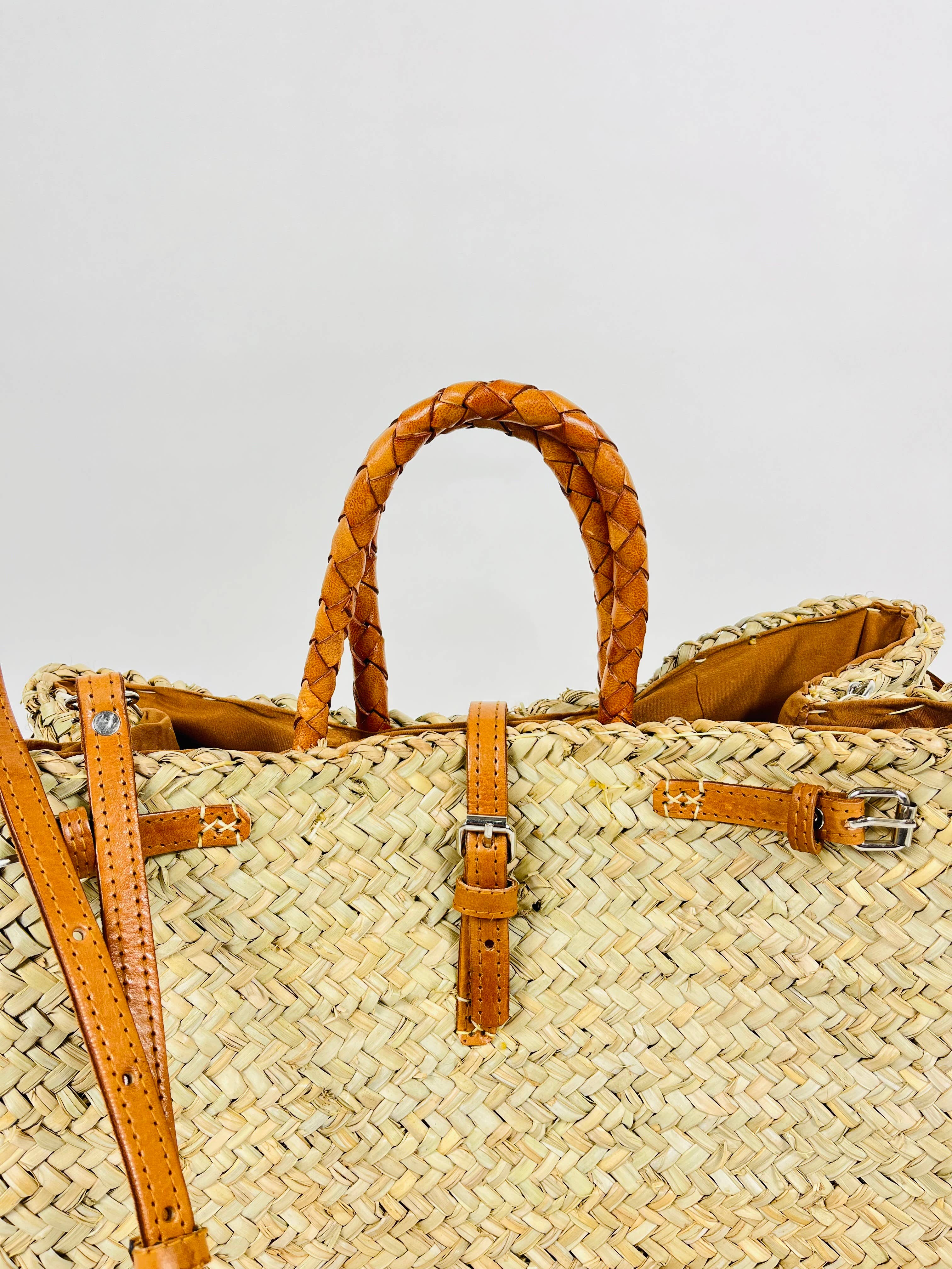 Mikwi – wholesale Korg – Fransk marknadskorg med dubbla remmar i läder10