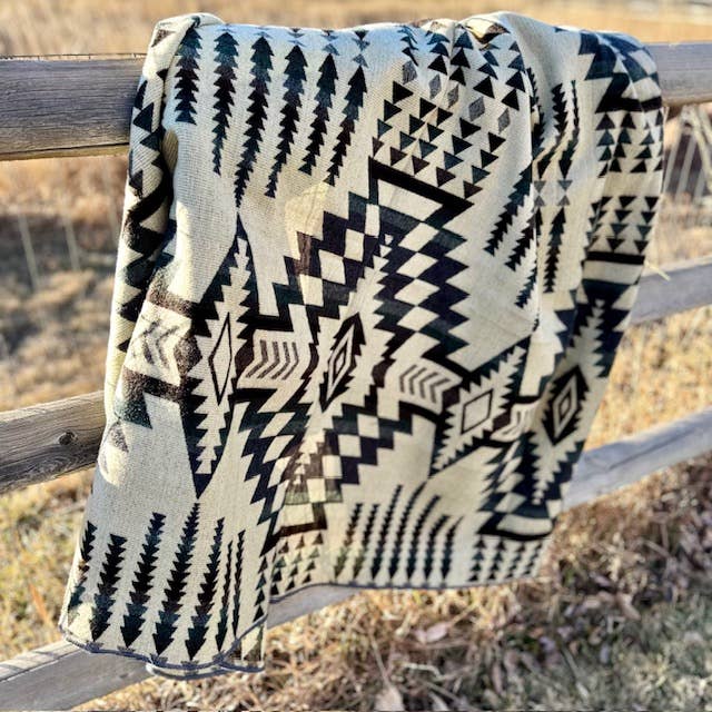 Alpaca Threadz - Wholesale Decoratiedeken - Zuidwest Alpaca Koningin/Gooi Deken – Omkeerbaar Bos6