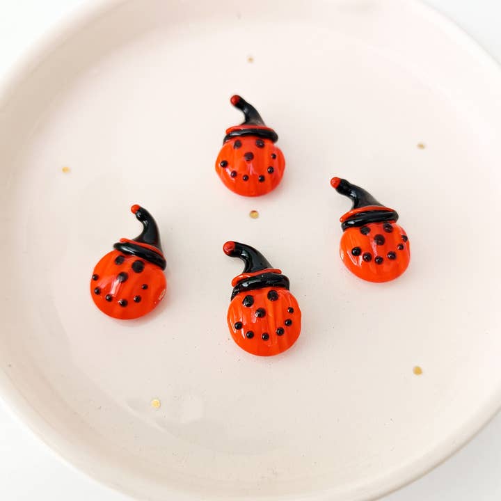 Murano Glass pumpkin witch hat bead, fall halloween charm for wholesale by Adamodart