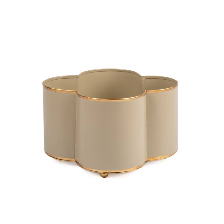 Jaye's Studio - Wholesale Plant Pot - Mattie Quatrefoil Cachepot Planter3