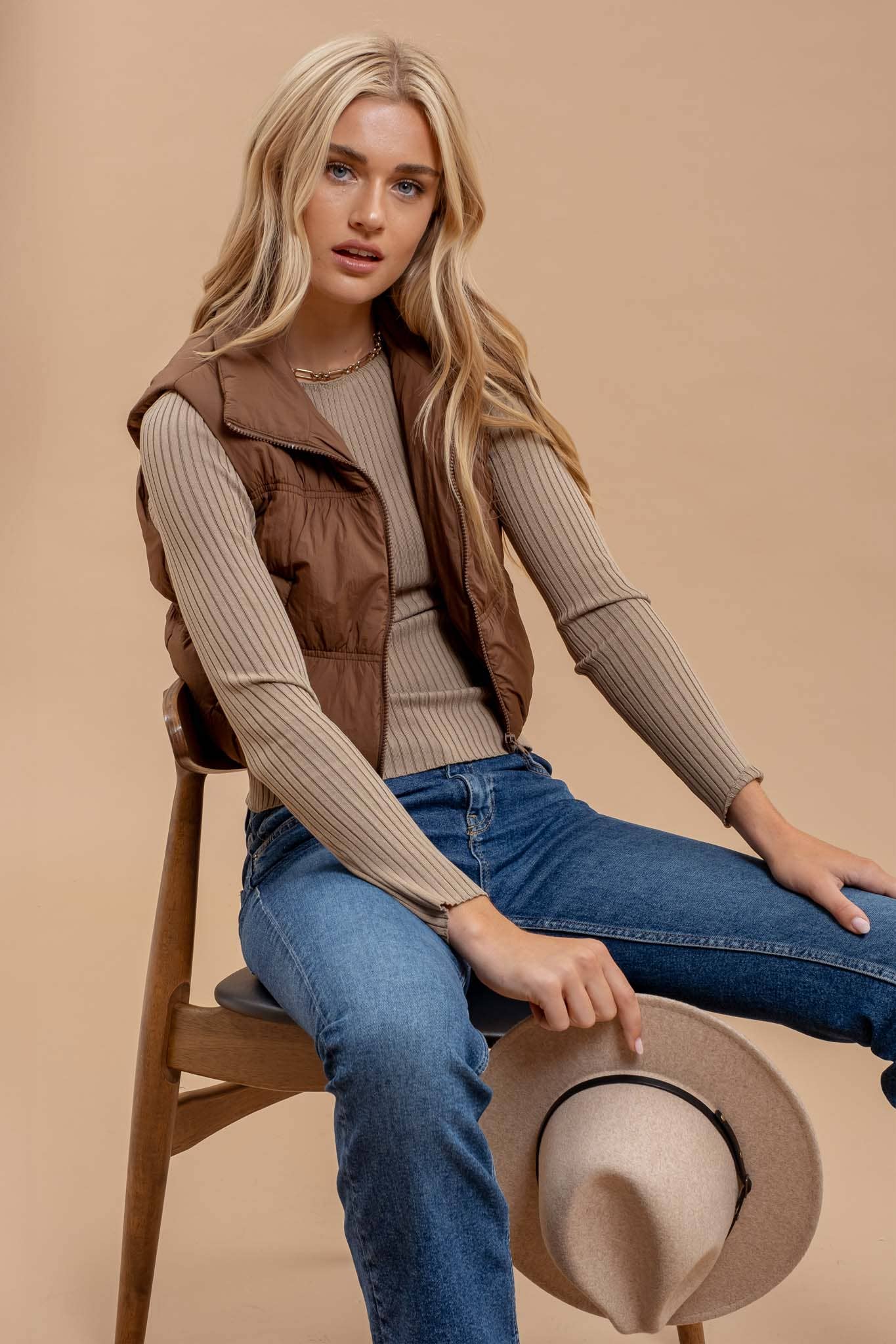 Blu Pepper – wholesale Väst - Dam – LÅNGÄRMAD PUFFERVÄST MED DRAGKEDJA26