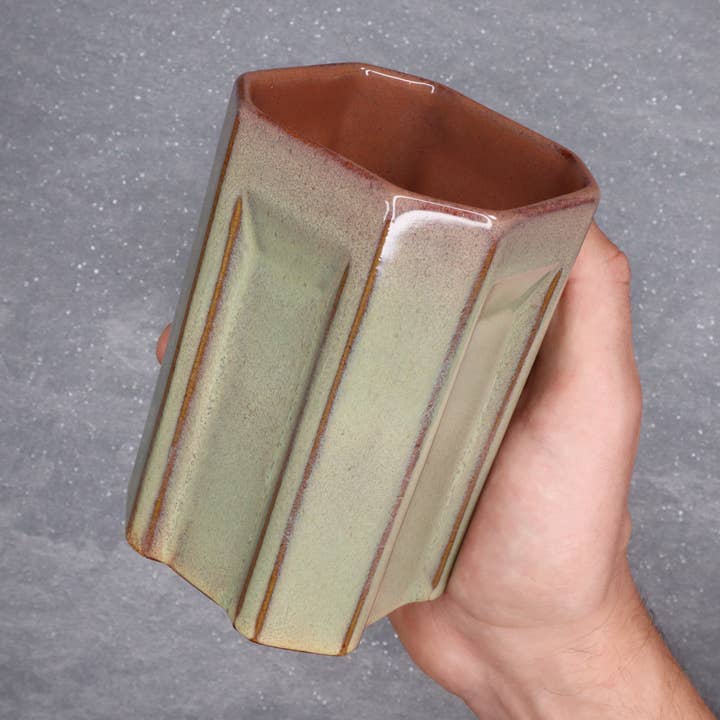 HOLD SUPPLY - Wholesale Drinking Glass/Cup - Green and Red 16 oz Square Indented Stoneware Ceramic Cup5